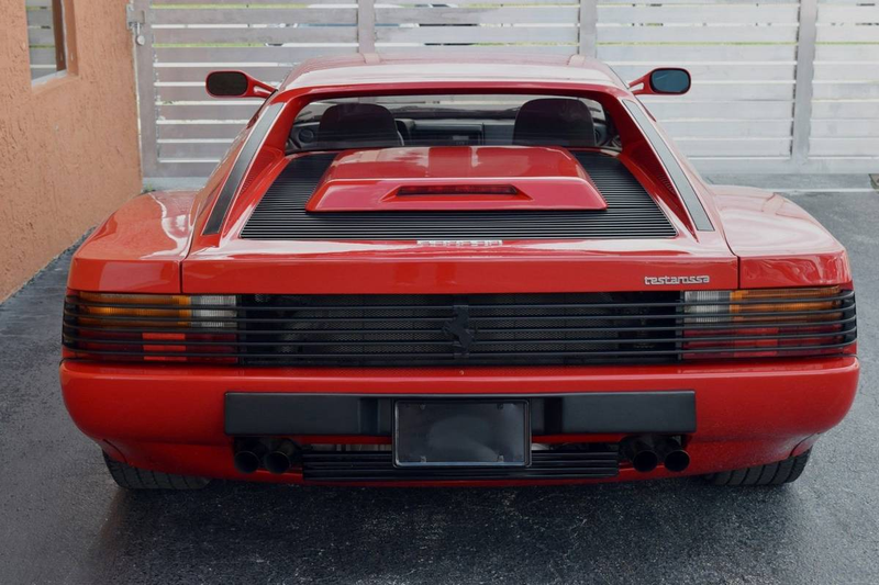 Illustration for article titled At $99,500, Is This 1986 Ferrari Testarossa a 'Grate' Deal?